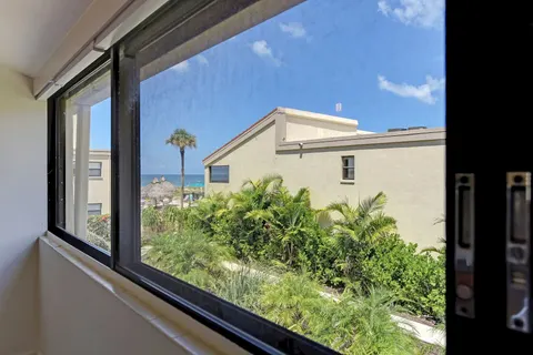 Casa Del Mar unit B13 photo