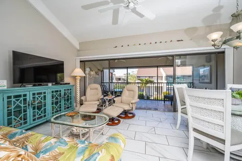 Casa Del Mar unit B14 photo