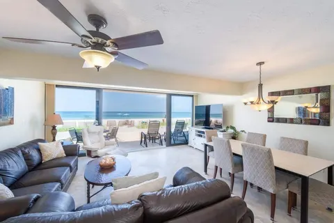 Casa Del Mar unit E02 photo