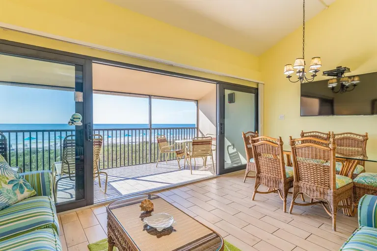 Casa Del Mar unit E10 for Casa Del Mar Unit E10 on Longboat Key