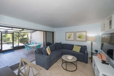 Casa Del Mar unit F04 photo