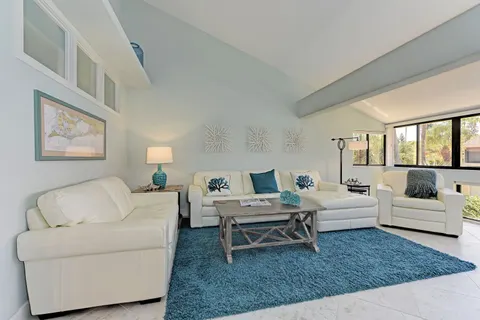 Casa Del Mar unit F18 photo